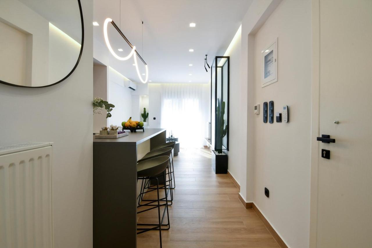 Luxury Downtown Apartment C2 Tesalonika Bagian luar foto