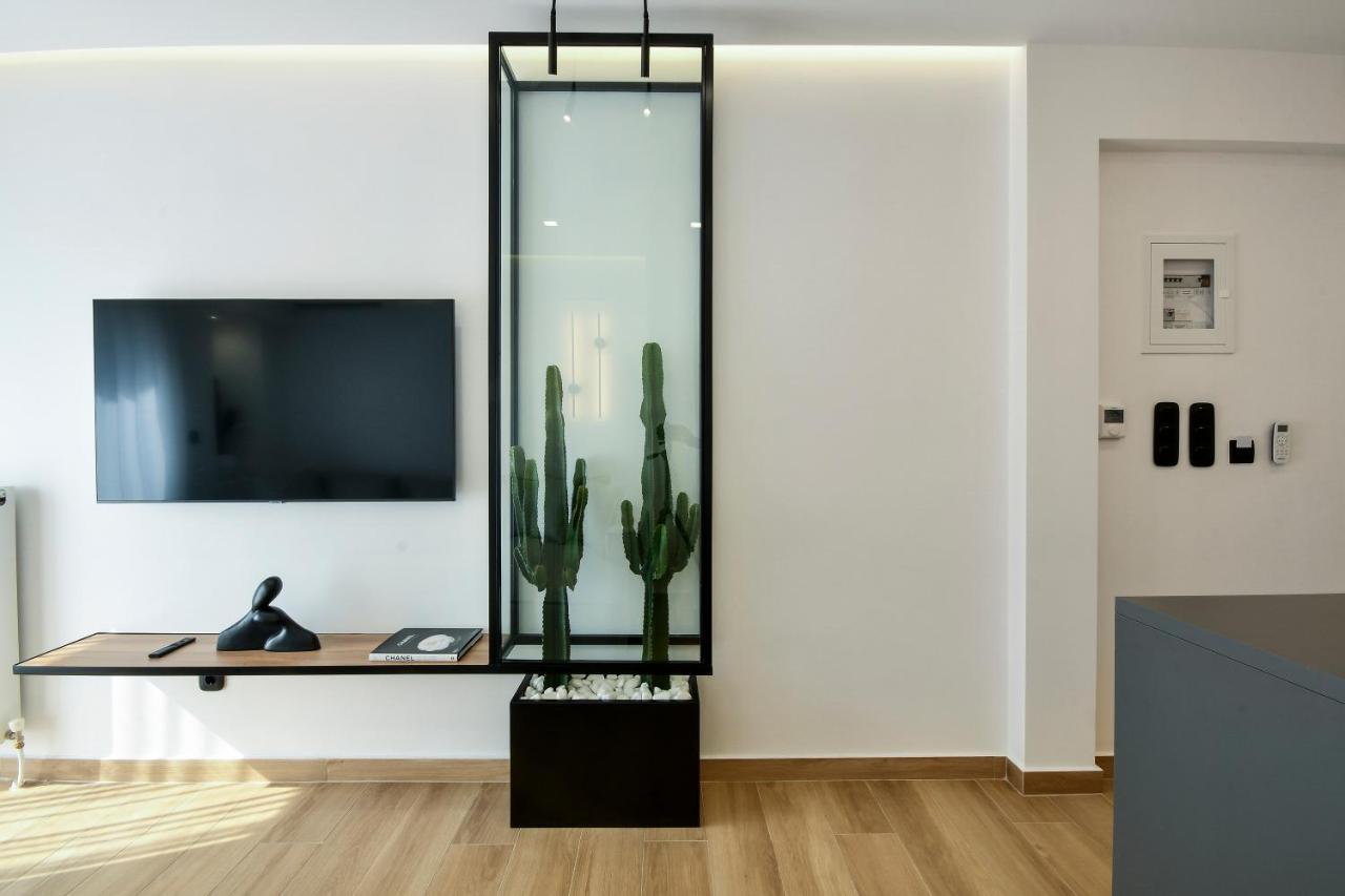 Luxury Downtown Apartment C2 Tesalonika Bagian luar foto