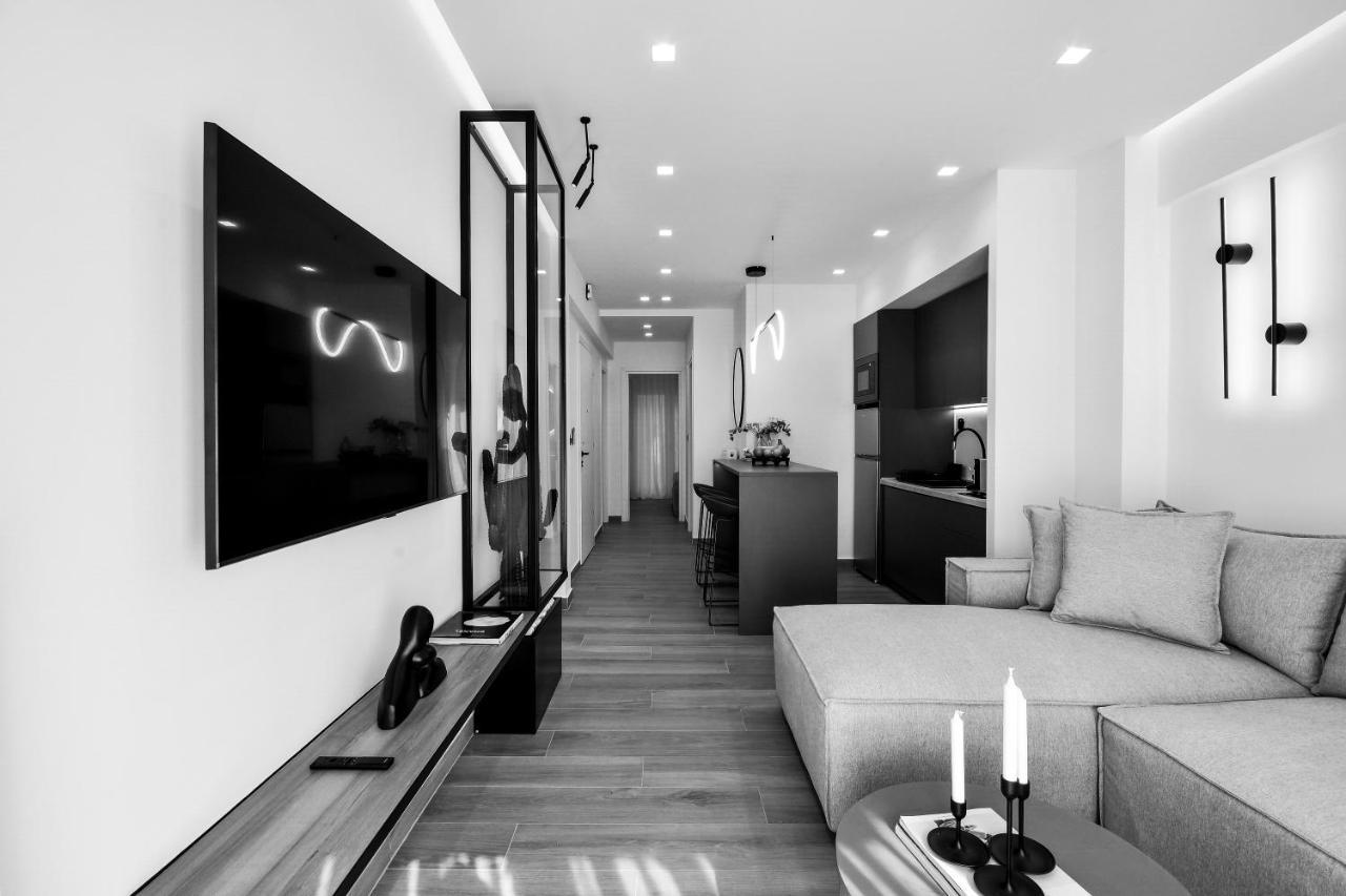 Luxury Downtown Apartment C2 Tesalonika Bagian luar foto